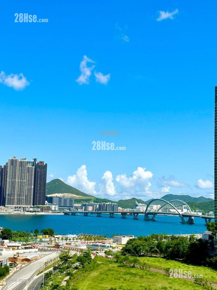 都會駅 售盤 4 房 , 3 浴室 888 平方呎