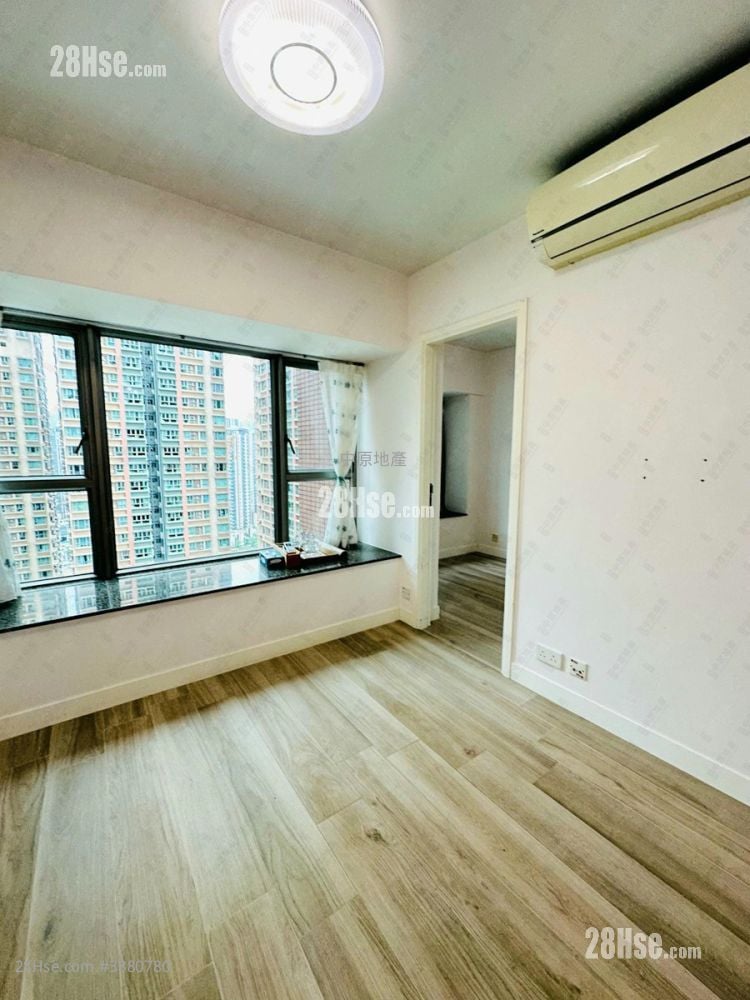 Park Central Rental 2 Bedrooms , 1 Bathroom 406 ft²