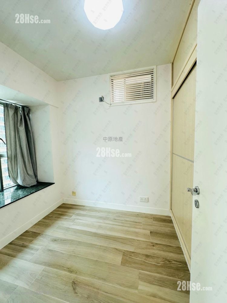 Park Central Rental 2 Bedrooms , 1 Bathroom 406 ft²