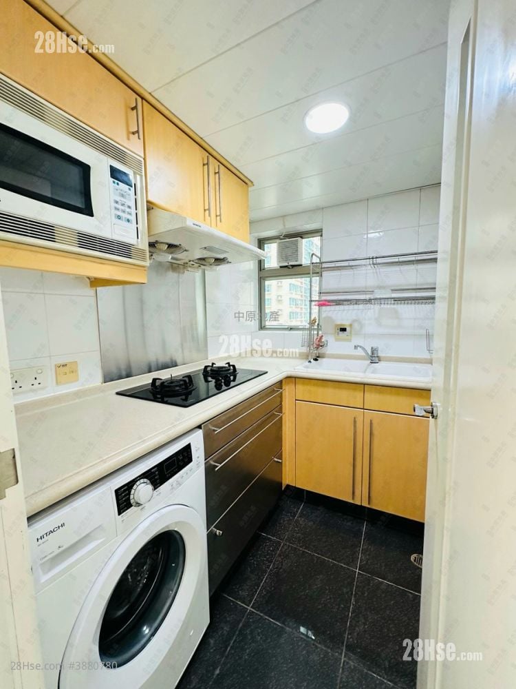 Park Central Rental 2 Bedrooms , 1 Bathroom 406 ft²