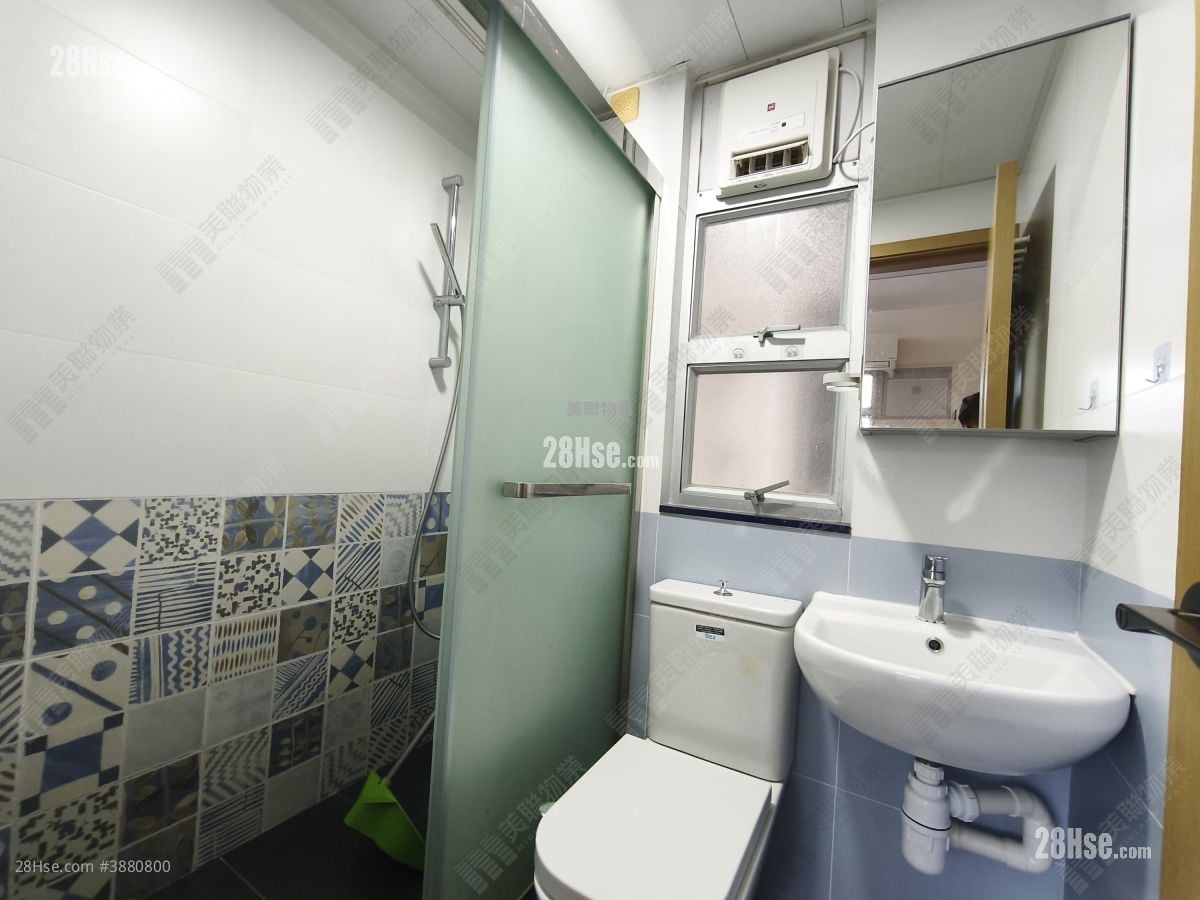 Tsuen Fung Centre Rental 2 Bedrooms , 1 Bathroom 376 ft²