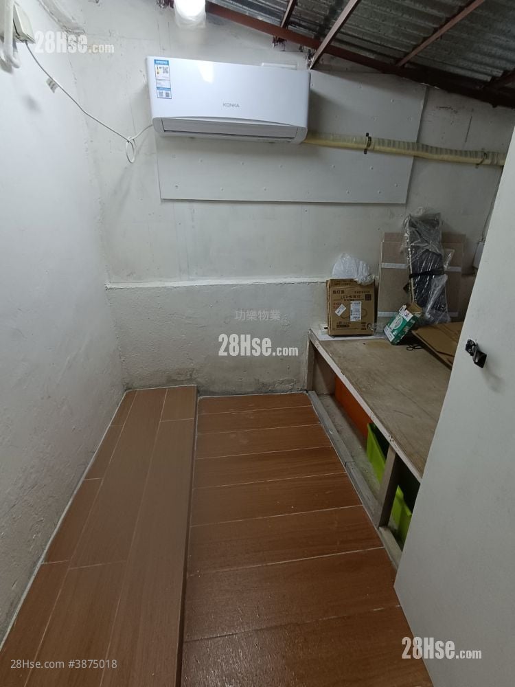 Mei On Building Rental 3 Bedrooms , 1 Bathroom 260 ft²