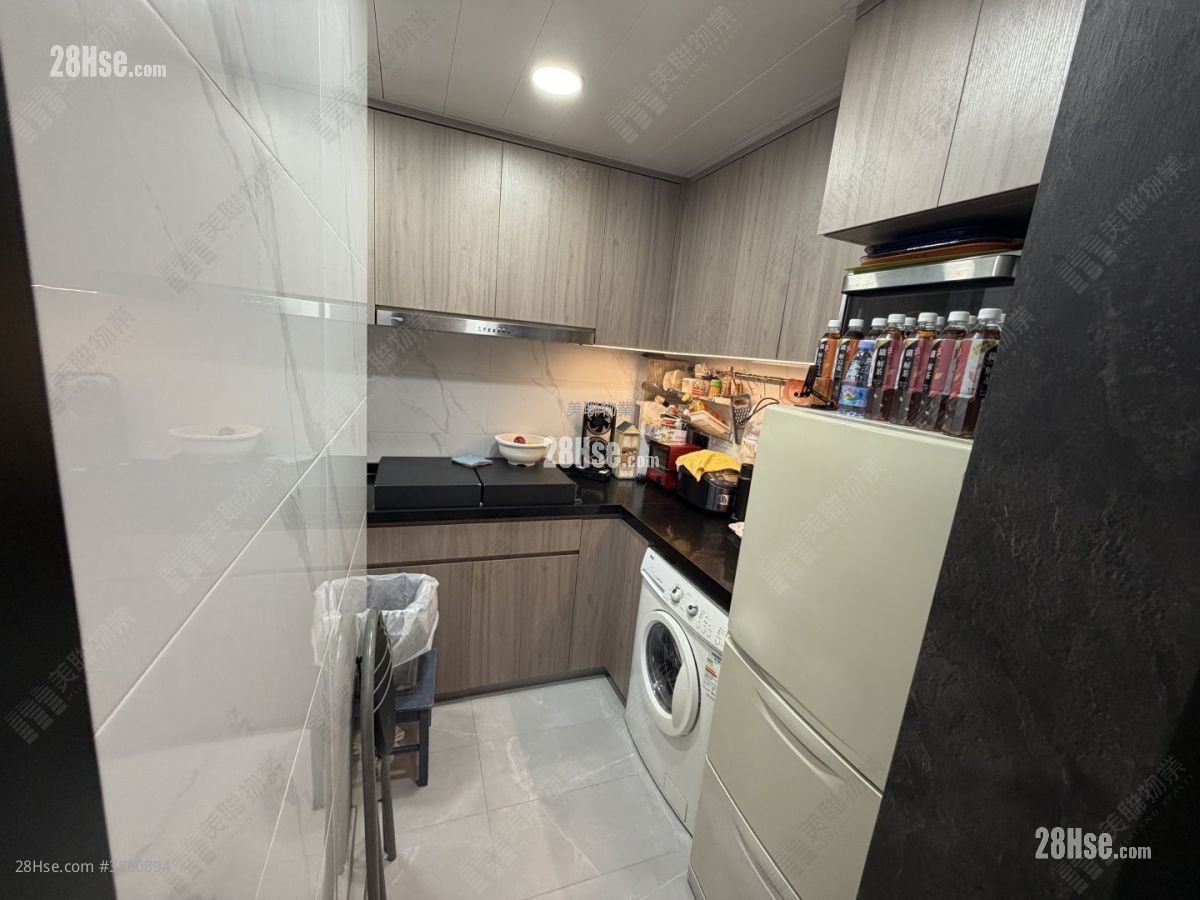 Riviera Gardens Sell 3 Bedrooms 559 ft²