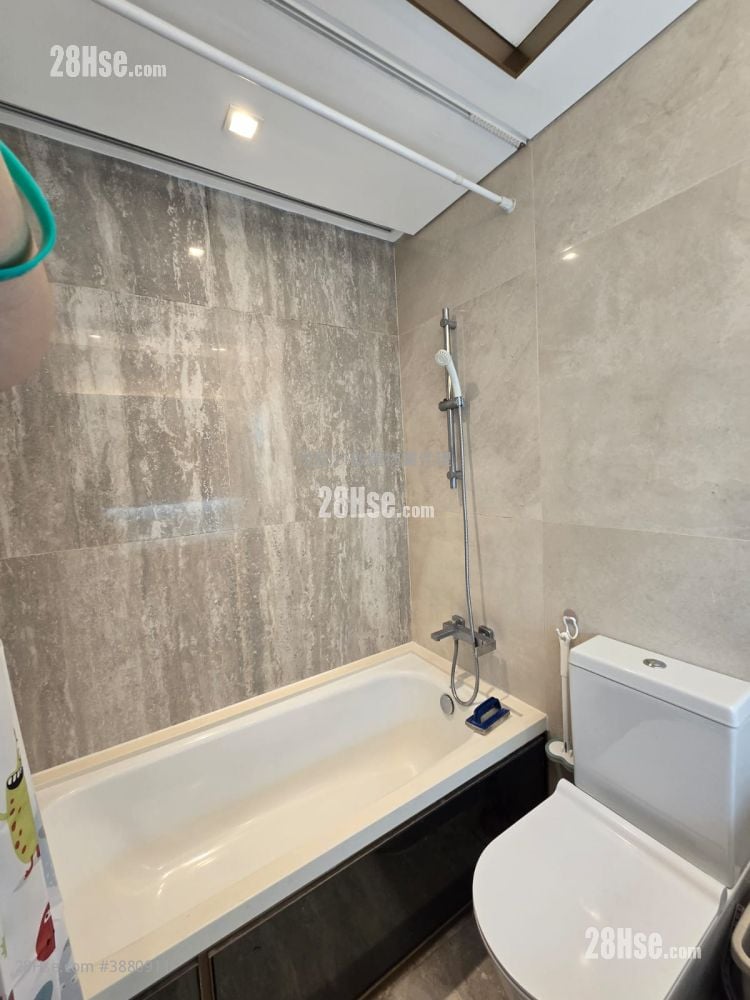 One Kai Tak(I) Sell 2 Bedrooms , 1 Bathroom 566 ft²