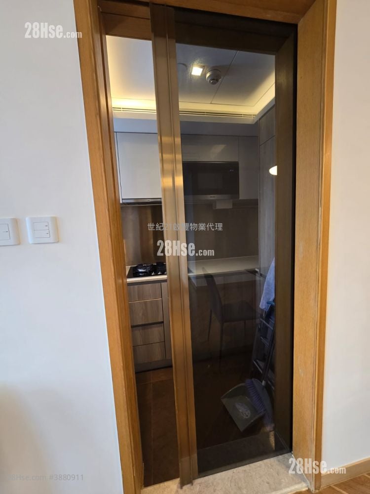 One Kai Tak(I) Sell 2 Bedrooms , 1 Bathroom 566 ft²