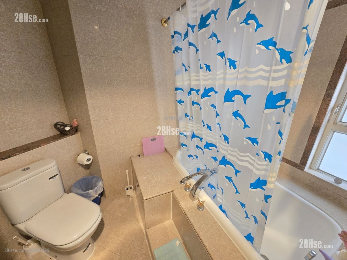 Laguna Verde Sell 5+ Bedrooms , 4 Bathrooms 1,100 ft²