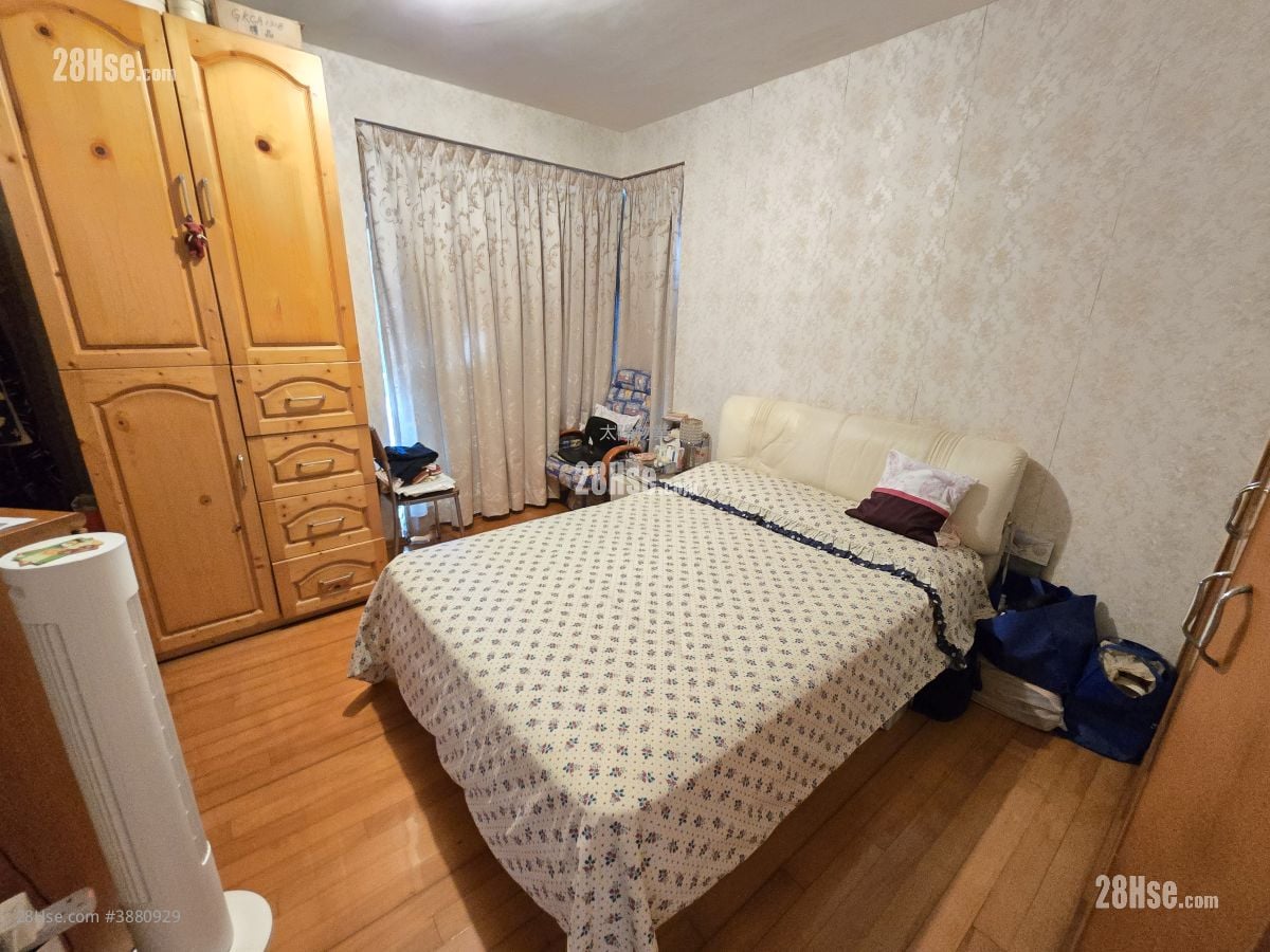 Laguna Verde Sell 5+ Bedrooms , 4 Bathrooms 1,100 ft²
