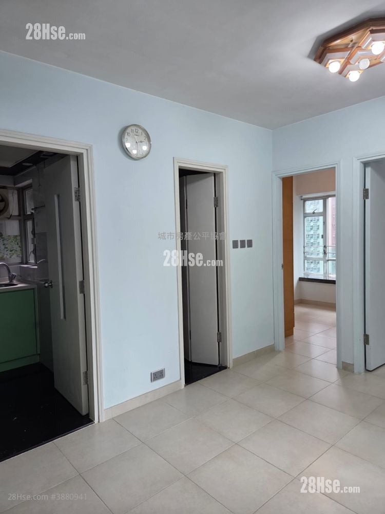 Metro City Rental 2 Bedrooms , 1 Bathroom 364 ft²