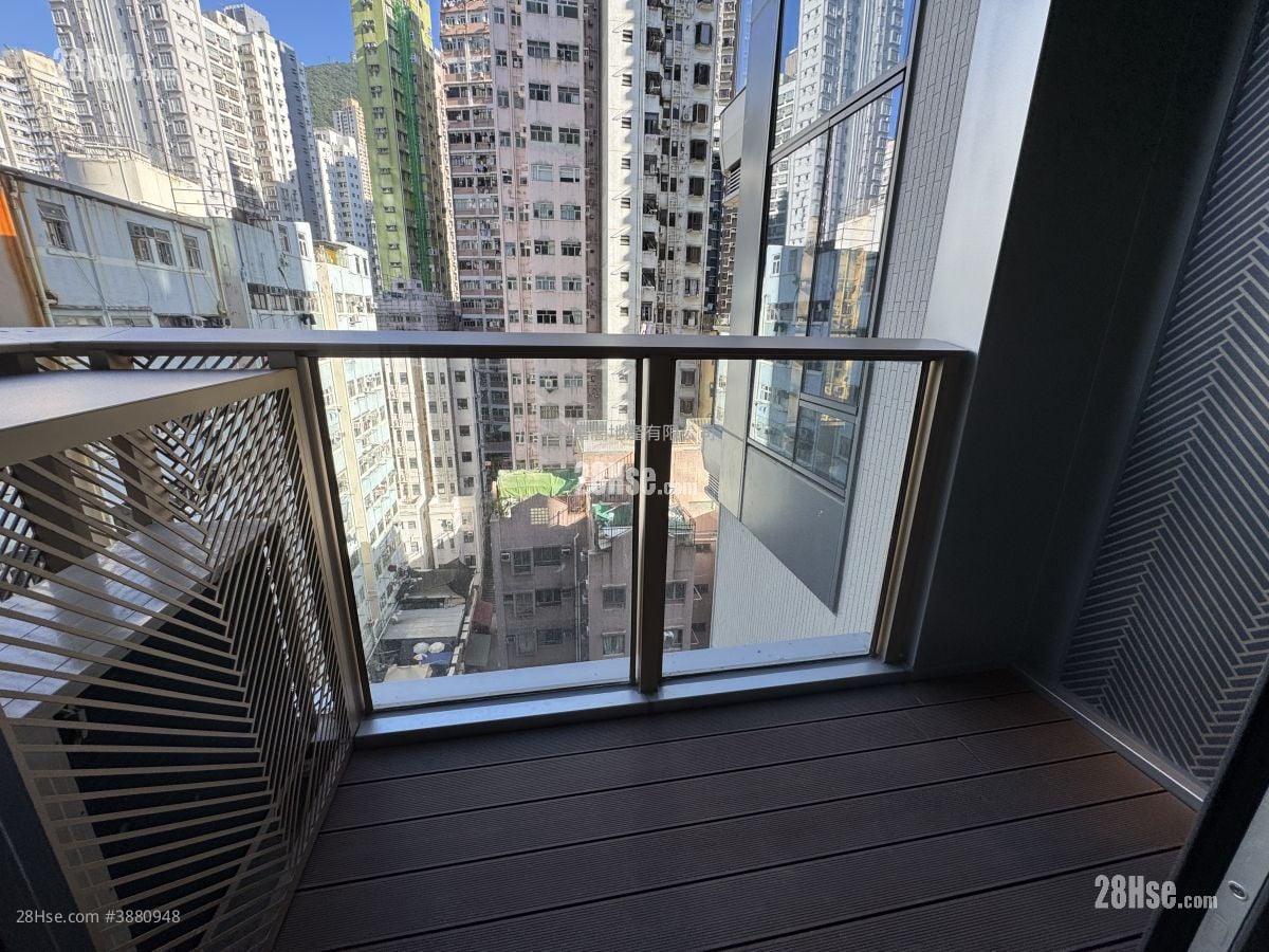 Des Voeux W Residence Sell 1 Bedroom 275 ft²