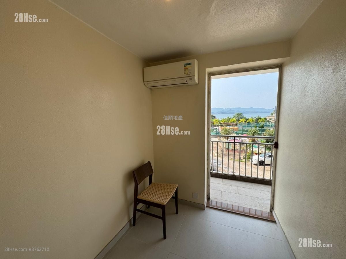 Village Sell 3 Bedrooms , 1 Bathroom