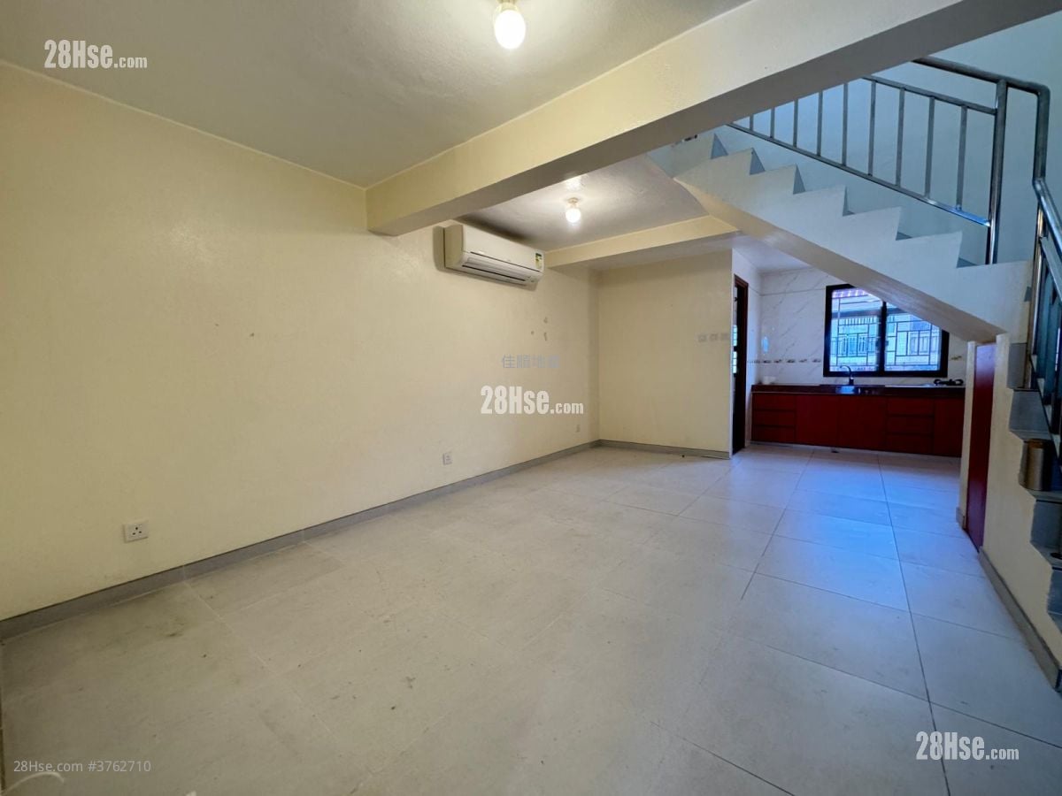 Village Sell 3 Bedrooms , 1 Bathroom
