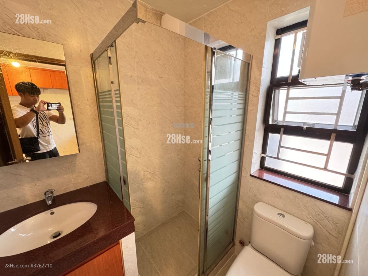 Village Sell 3 Bedrooms , 1 Bathroom