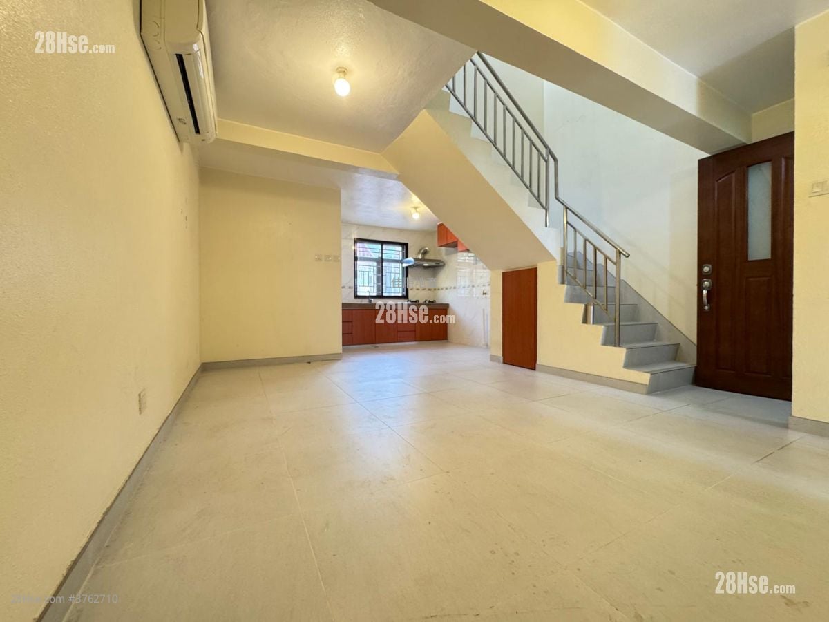 Village Sell 3 Bedrooms , 1 Bathroom
