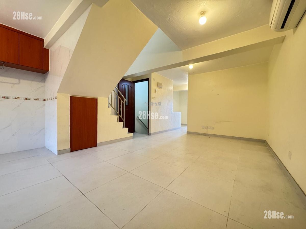 Village Sell 3 Bedrooms , 1 Bathroom