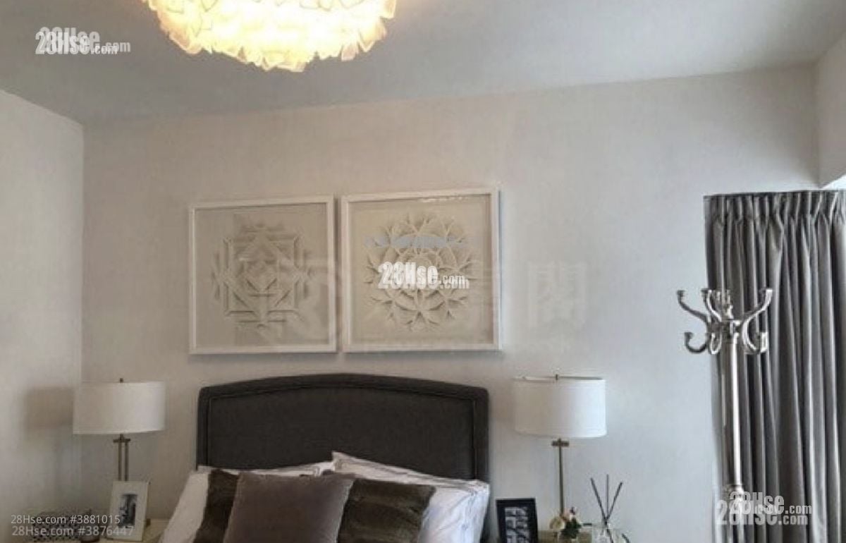 The Long Beach Rental 1,322 ft²