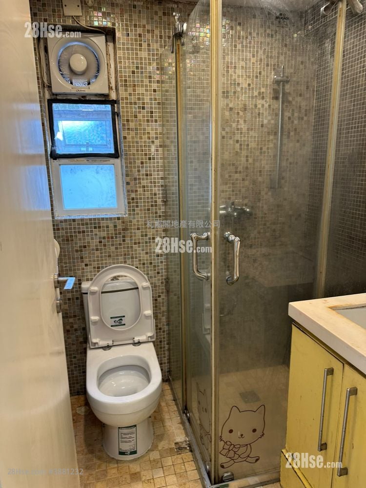 Shan Ha Tung Chung Sell 2 Bedrooms 350 ft²
