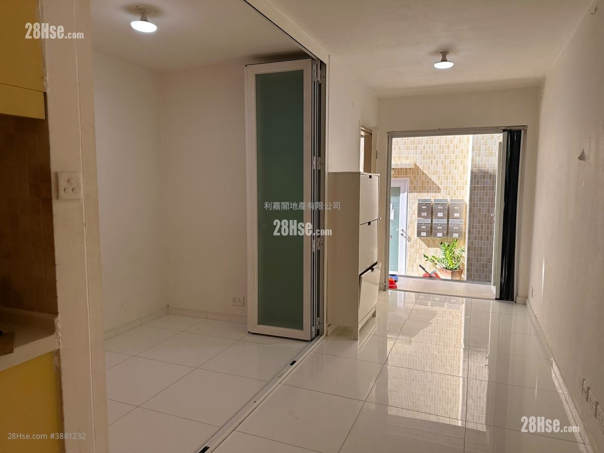 Shan Ha Tung Chung Sell 2 Bedrooms 350 ft²