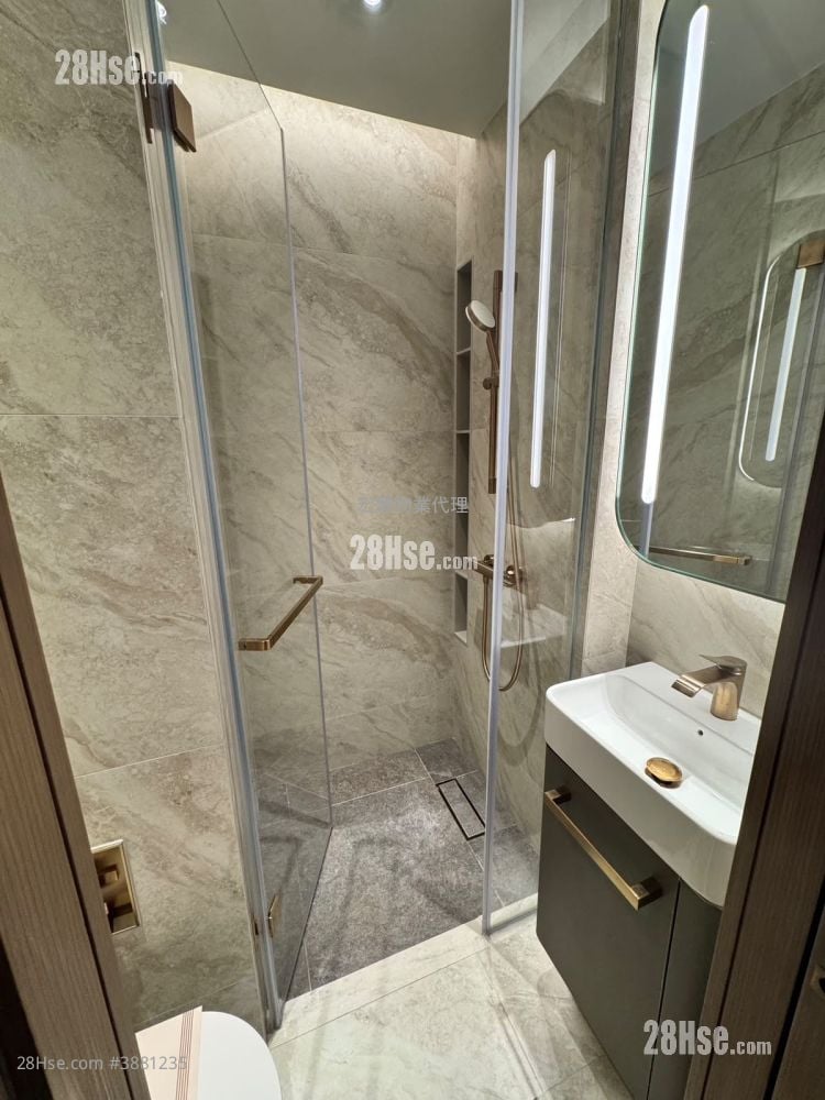 Des Voeux W Residence Rental Studio , 1 Bathroom 215 ft²
