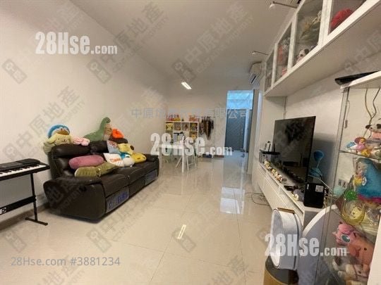 Ocean Pride Sell 4 Bedrooms , 3 Bathrooms 1,117 ft²