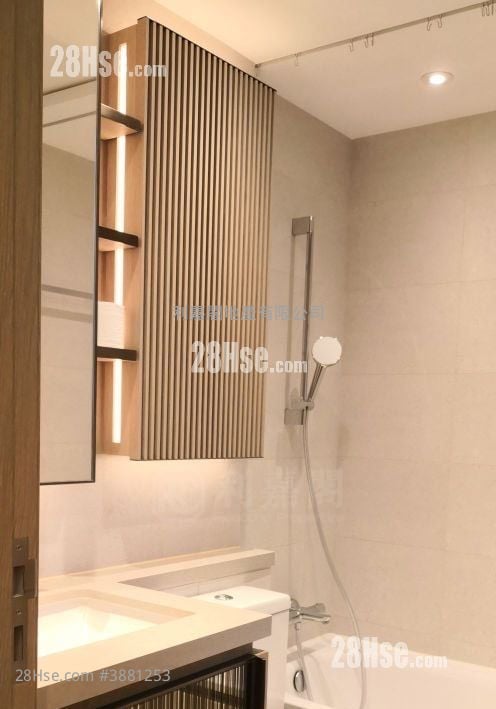 Wetland Seasons Park Rental 3 Bedrooms , 1 Bathroom 521 ft²