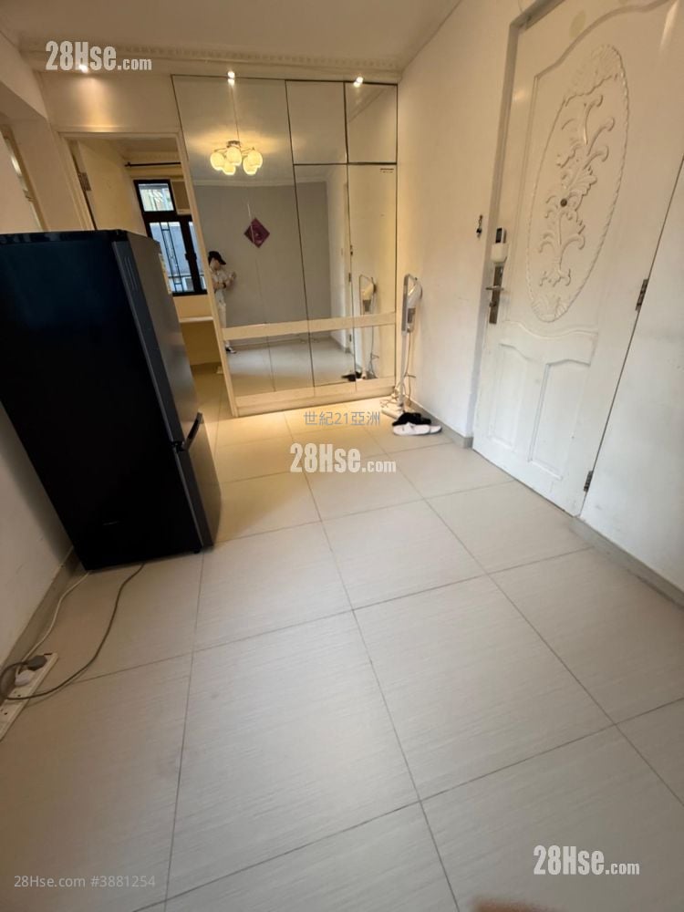 Kingstown Mansion Sell 3 Bedrooms , 2 Bathrooms