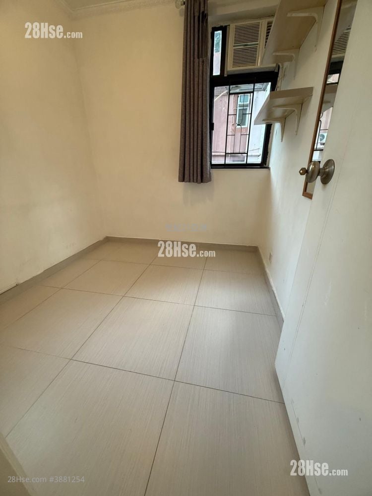 Kingstown Mansion Sell 3 Bedrooms , 2 Bathrooms