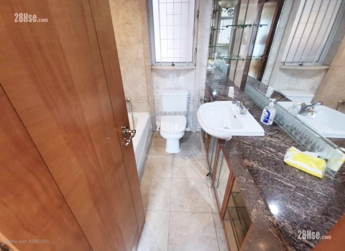 Laguna Verde Sell 3 Bedrooms , 3 Bathrooms 1,104 ft²