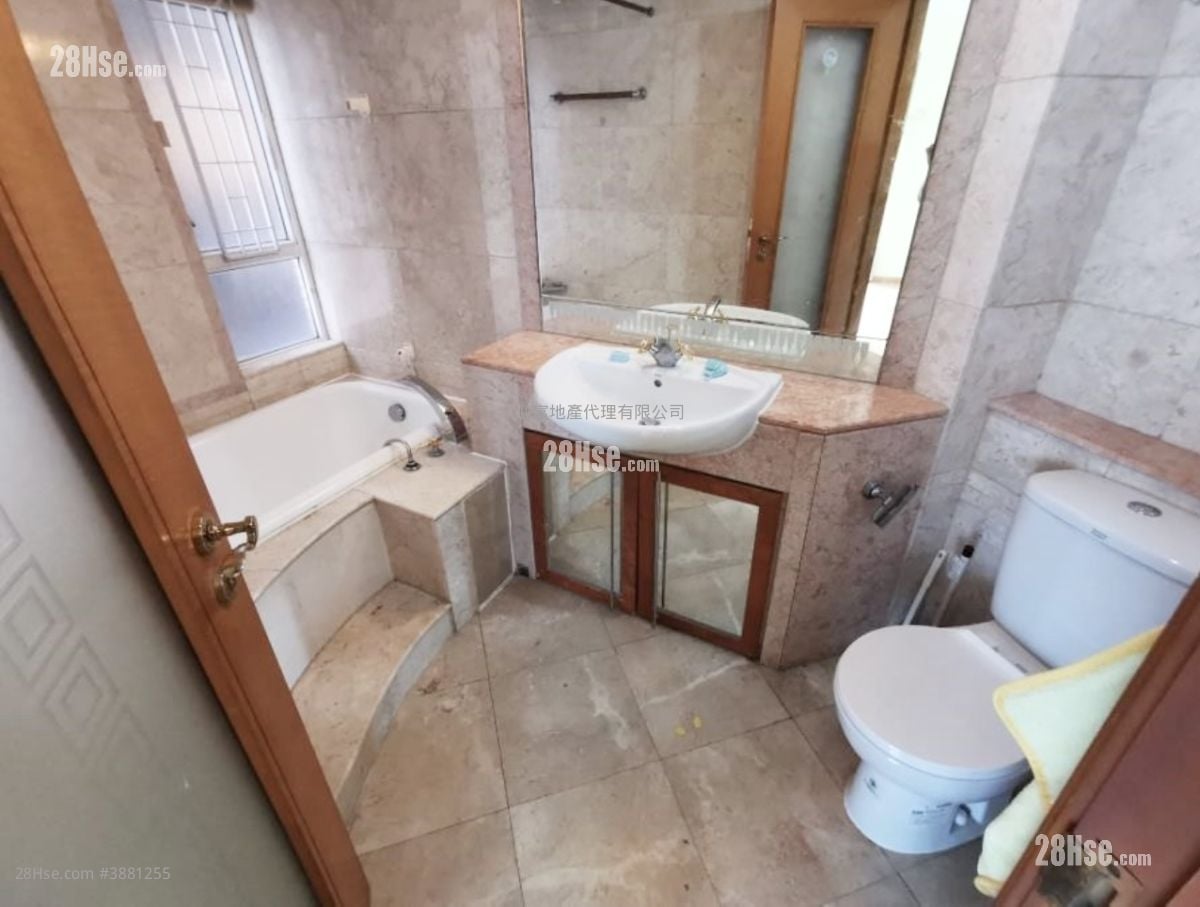 Laguna Verde Sell 3 Bedrooms , 3 Bathrooms 1,104 ft²