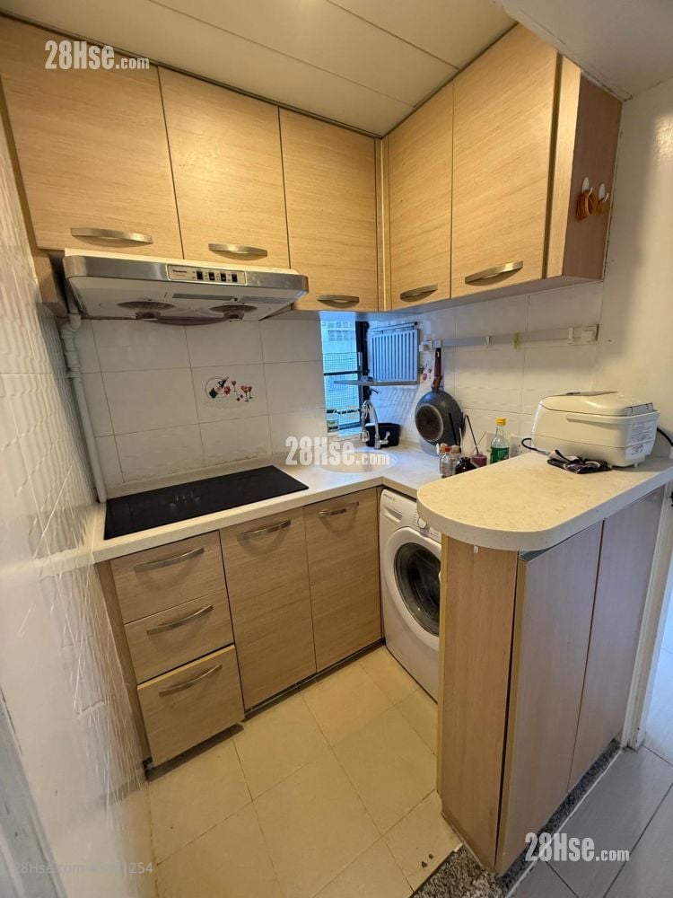 Kingstown Mansion Sell 3 Bedrooms , 2 Bathrooms