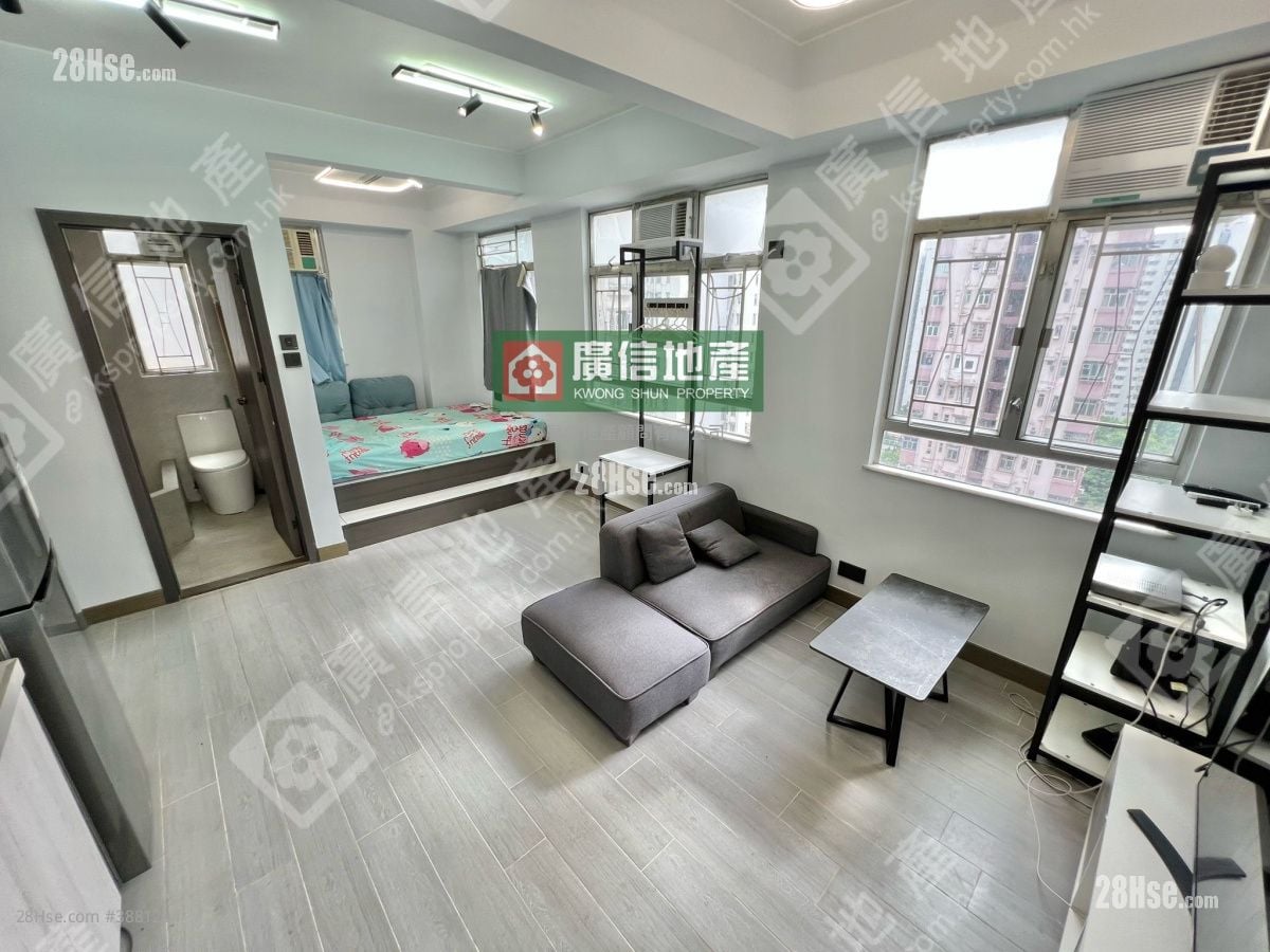 Season Mansion Rental Studio , 1 Bathroom 271 ft²