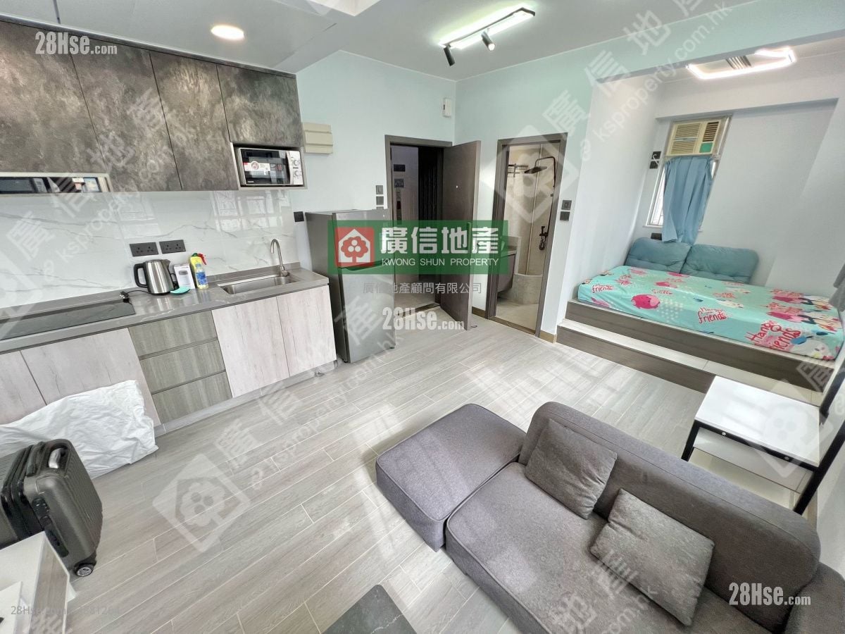 Season Mansion Rental Studio , 1 Bathroom 271 ft²
