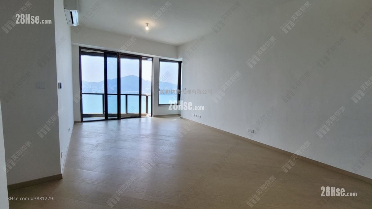 Lp10 Rental 1,517 ft²