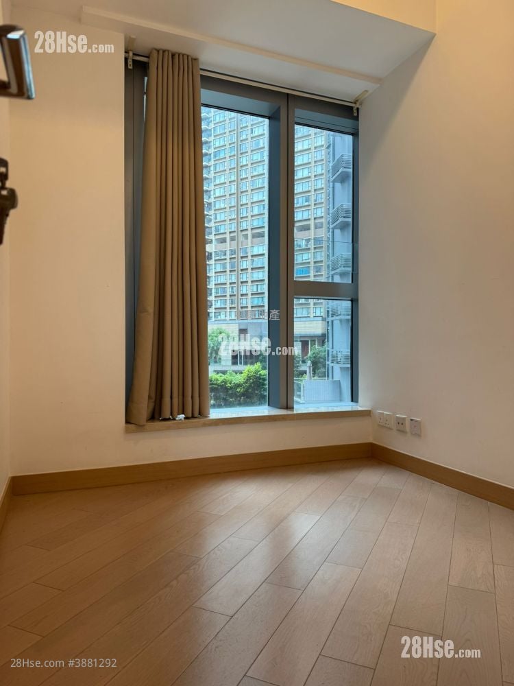 Century Link Rental 3 Bedrooms , 1 Bathroom 556 ft²