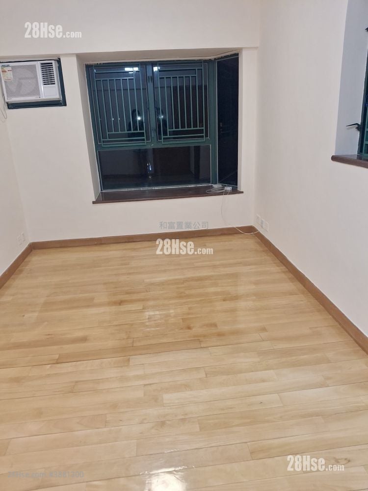 The Wharf Rental 2 Bedrooms , 1 Bathroom 438 ft²