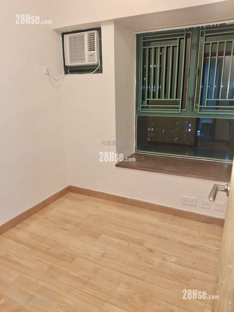 The Wharf Rental 2 Bedrooms , 1 Bathroom 438 ft²