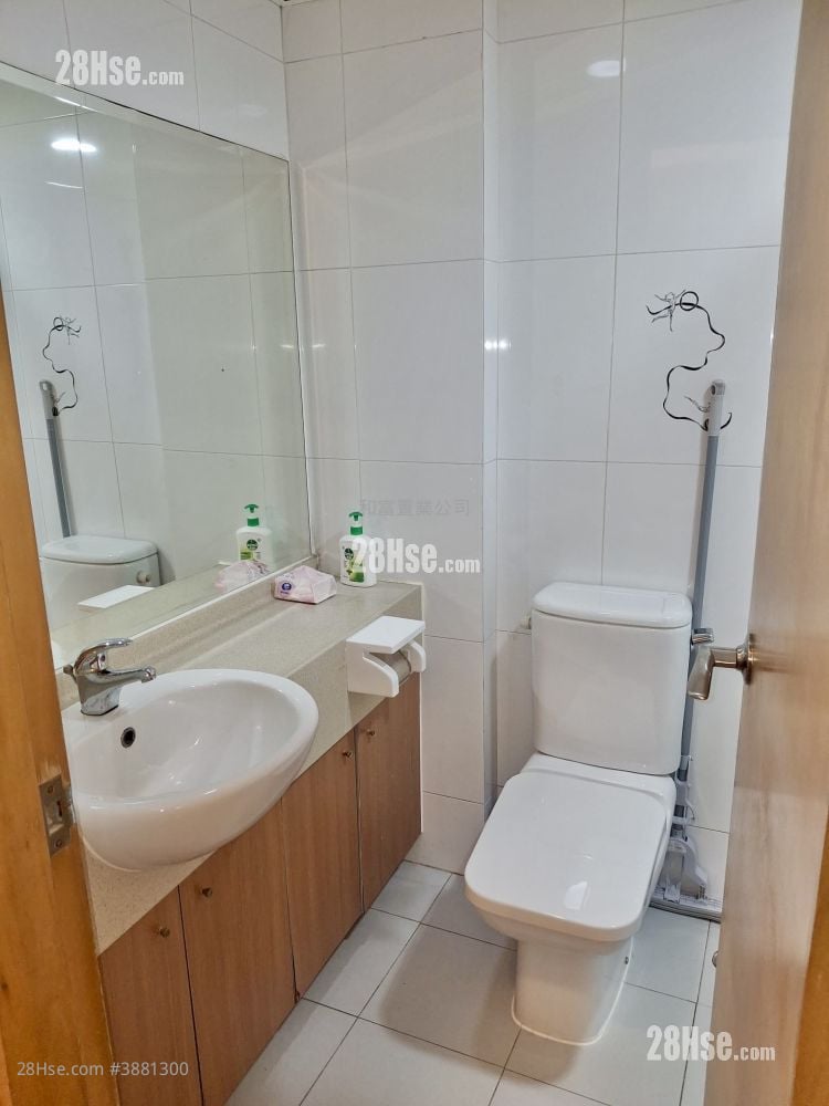 The Wharf Rental 2 Bedrooms , 1 Bathroom 438 ft²