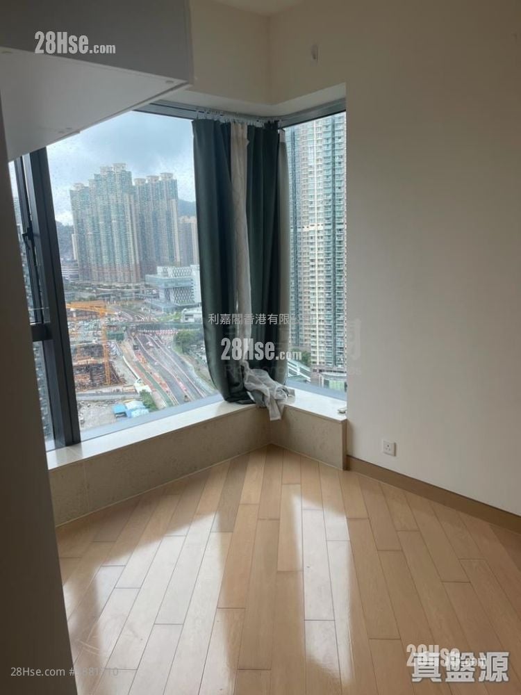 The Wings Rental 4 Bedrooms , 3 Bathrooms 845 ft²