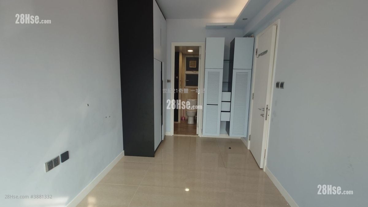 Festival City Sell 3 Bedrooms , 2 Bathrooms 742 ft²