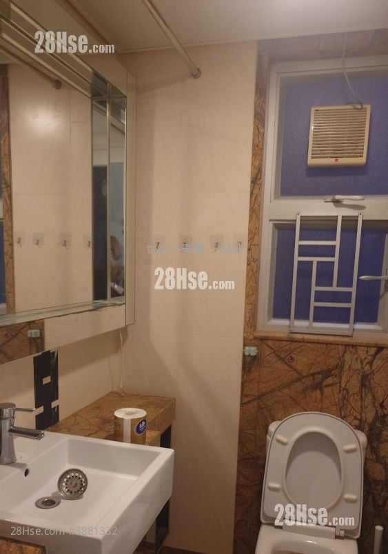 Festival City Sell 3 Bedrooms , 2 Bathrooms 742 ft²