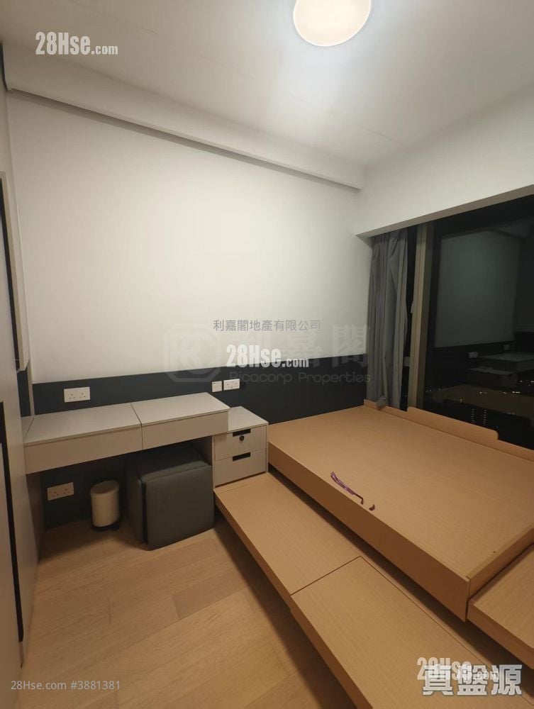 Grand Marini Sell 3 Bedrooms , 2 Bathrooms 731 ft²