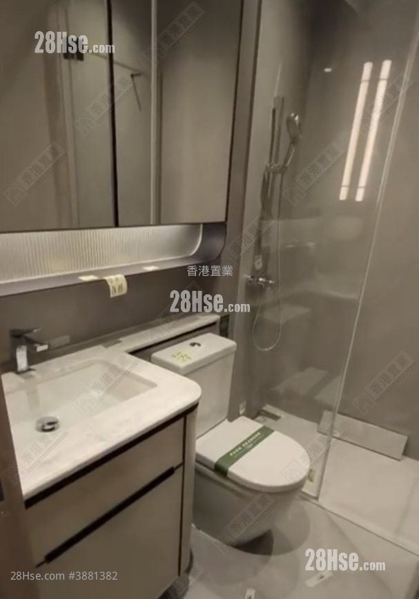 Villa Garda Ii Sell 2 Bedrooms 443 ft²