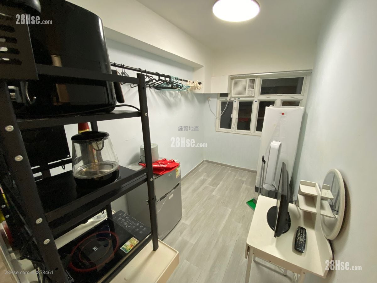 Hong Keung Mansion Rental Studio , 1 Bathroom 140 ft²