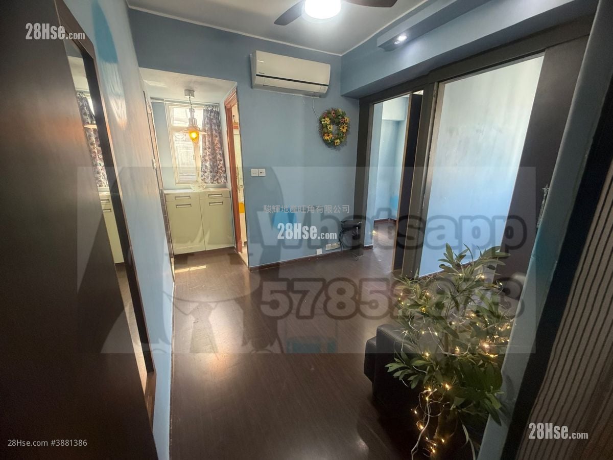 Kam Wah Building Rental 2 Bedrooms , 1 Bathroom 347 ft²