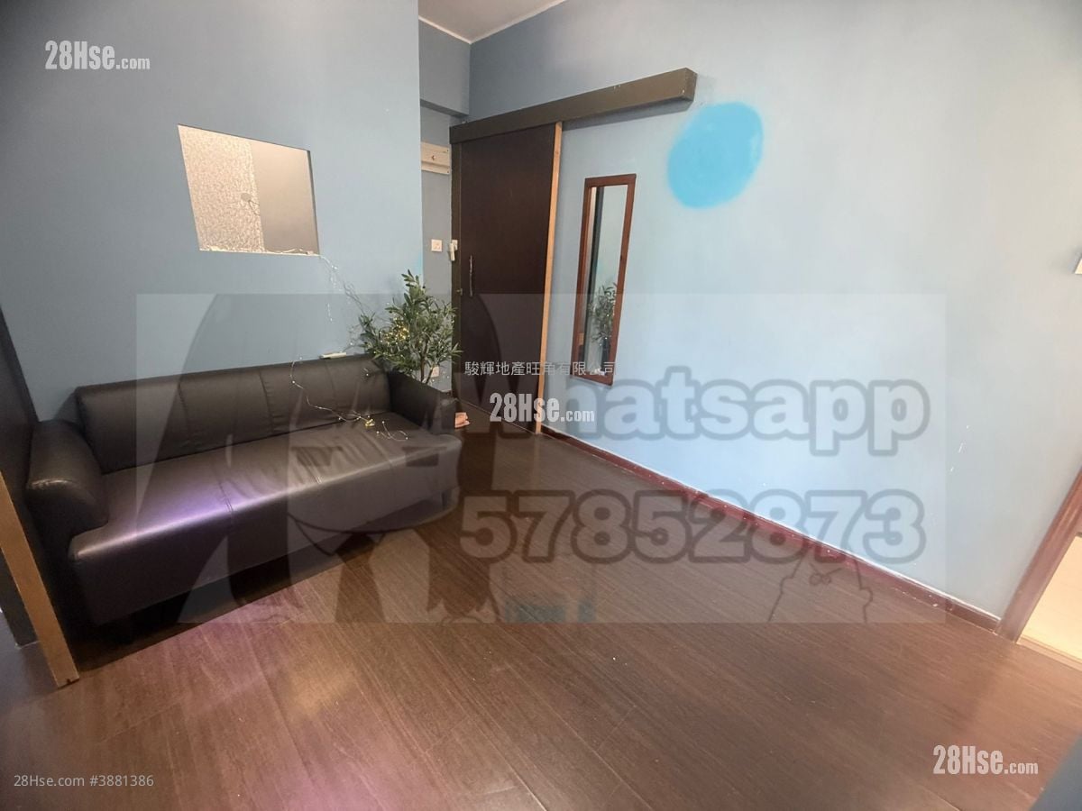 Kam Wah Building Rental 2 Bedrooms , 1 Bathroom 347 ft²