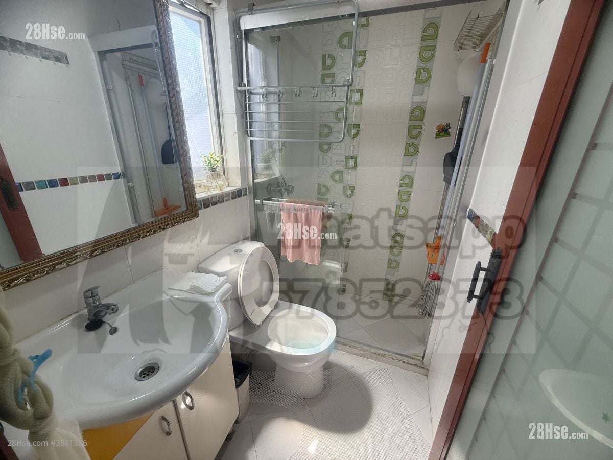 Kam Wah Building Rental 2 Bedrooms , 1 Bathroom 347 ft²
