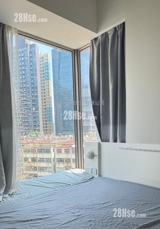 One New York Rental 3 Bedrooms , 1 Bathroom 467 ft²