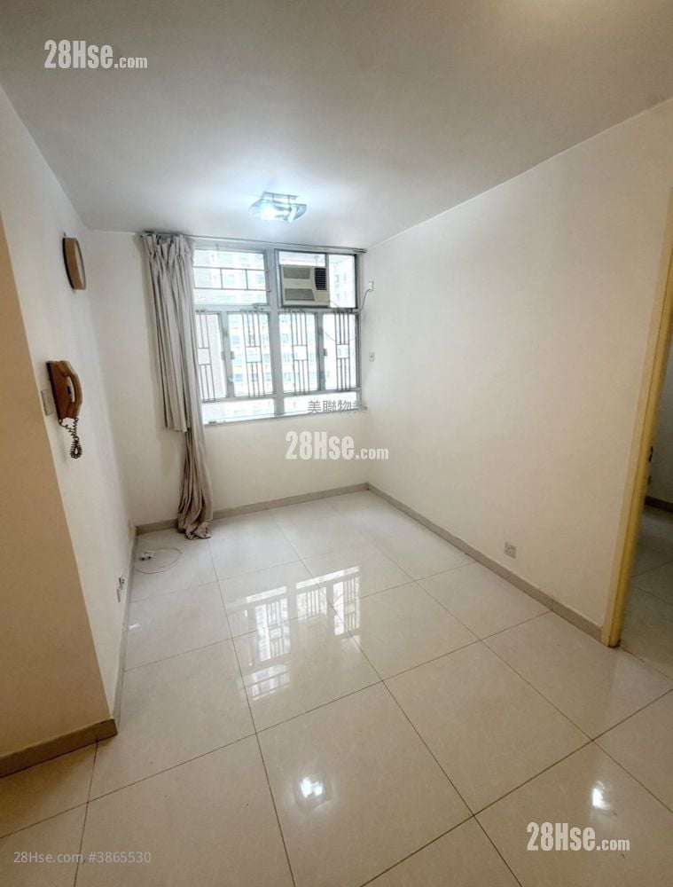 Lung Poon Court Rental 1 Bedroom , 1 Bathroom 340 ft²