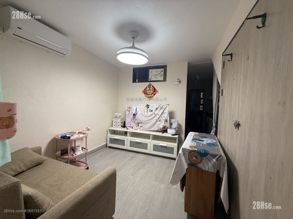 村屋 售盘 1 房 , 1 浴室 350 平方尺