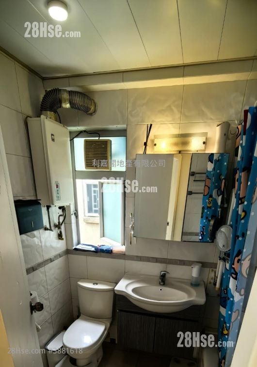 Mei Foo Sun Chuen Sell 3 Bedrooms , 2 Bathrooms 927 ft²