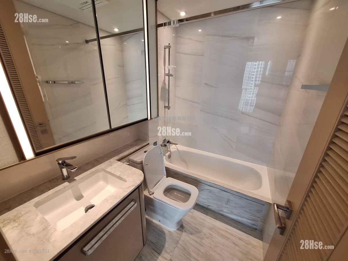 Marini Sell 1 Bedroom 379 ft²